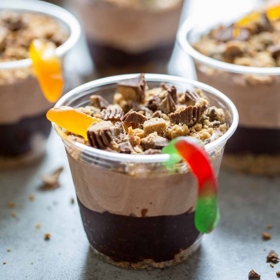 Peanut Butter Dirt Cups