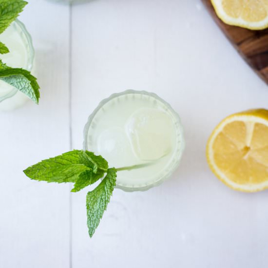 boozy (or not) mint lemonade