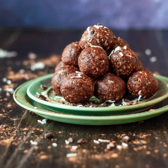 Chocolate Cocao Bliss Balls