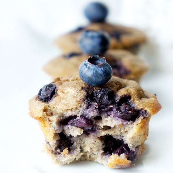 MINI BLUEBERRY BANANA MUFFINS