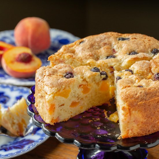 Fresh Peach Breakfast Cake