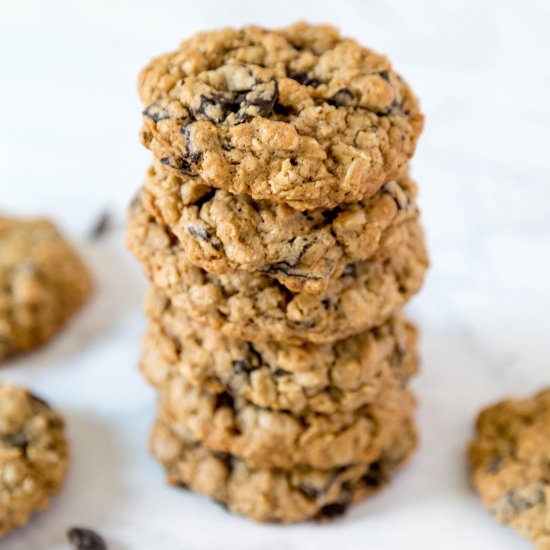 Oatmeal Chocolate Chunk Cookies