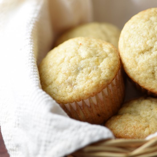 Quick One-Bowl Banana Muffins