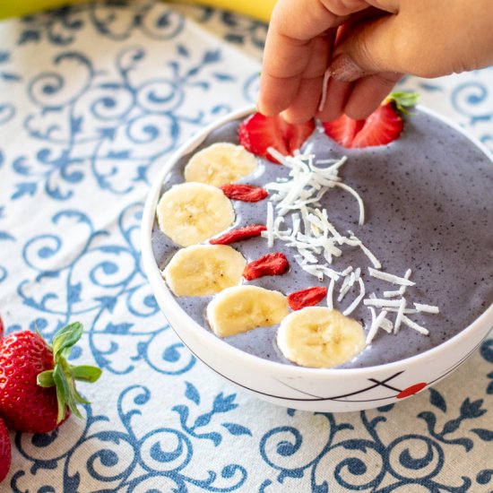 Banana Blueberry Smoothie Bowl