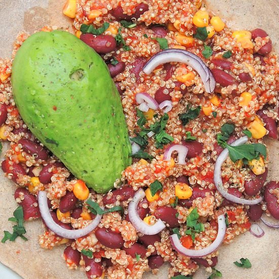 Tortilla with quinoa and vegetables