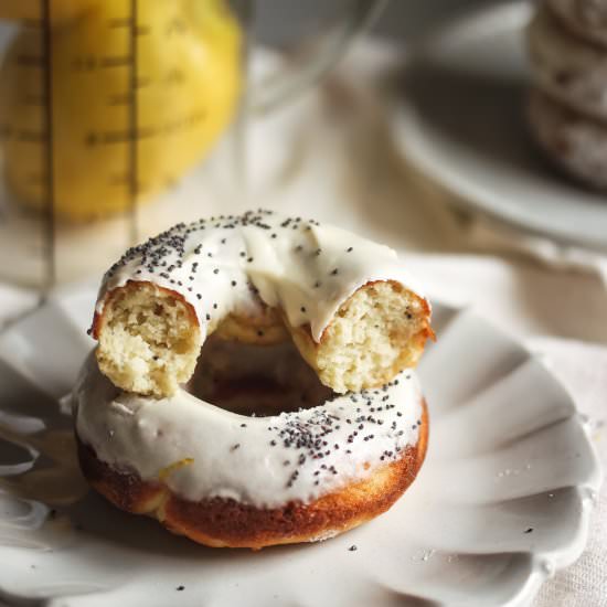 Baked Lemon Poppyseed Donuts