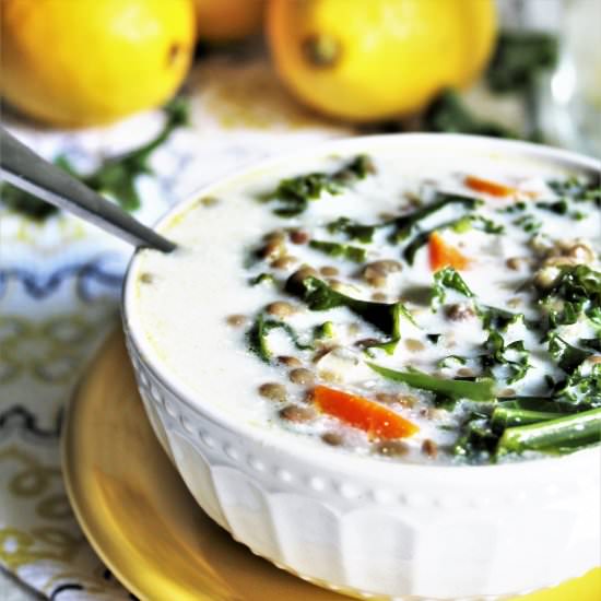 Creamy Vegan Lemony Lentil Soup