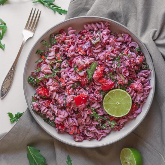 Beetroot pasta salad with lentils