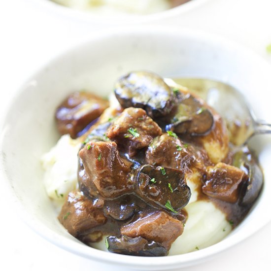 Crock Pot Beef Tips and Gravy