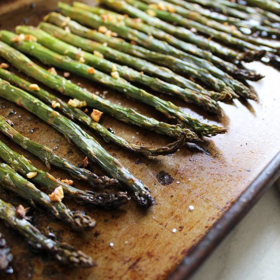 Crispy Garlicky Asparagus