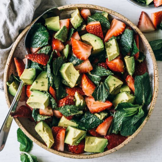 Avocado Strawberry Salad