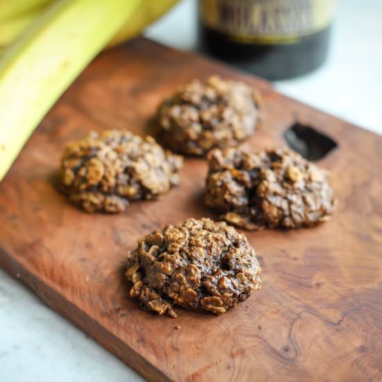 Banana Oatmeal Molasses Cookies