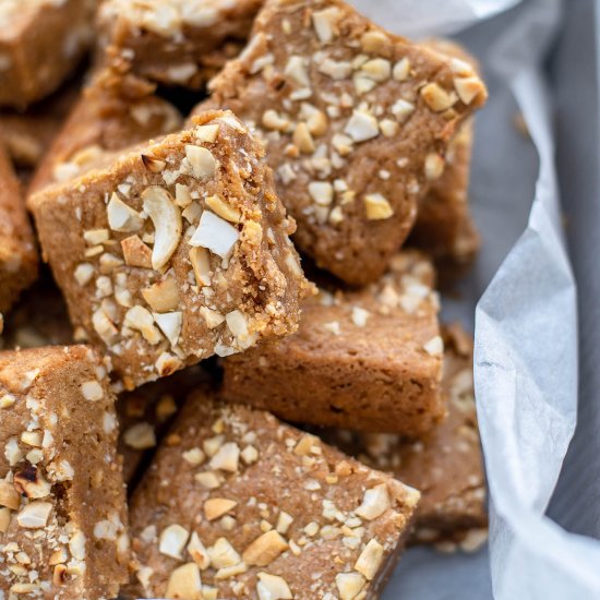 Buttery Butterscotch Blondie Bars