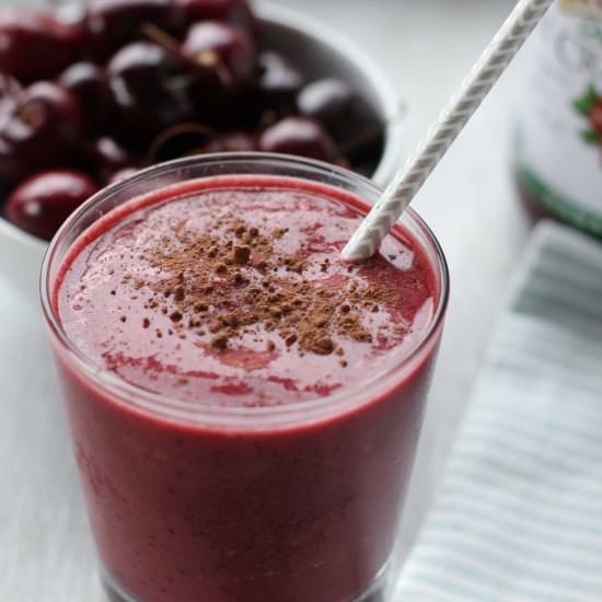 Chocolate Covered Cherry Smoothie