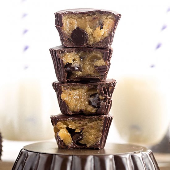 No-Bake Cookie Dough Chocolate Cups