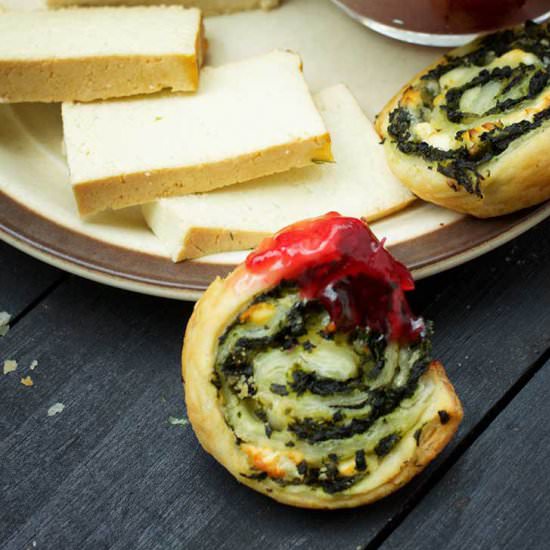 Vegan Spinach Pinwheels