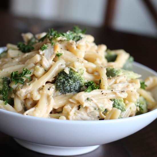 Broccoli Chicken Cheese Pasta