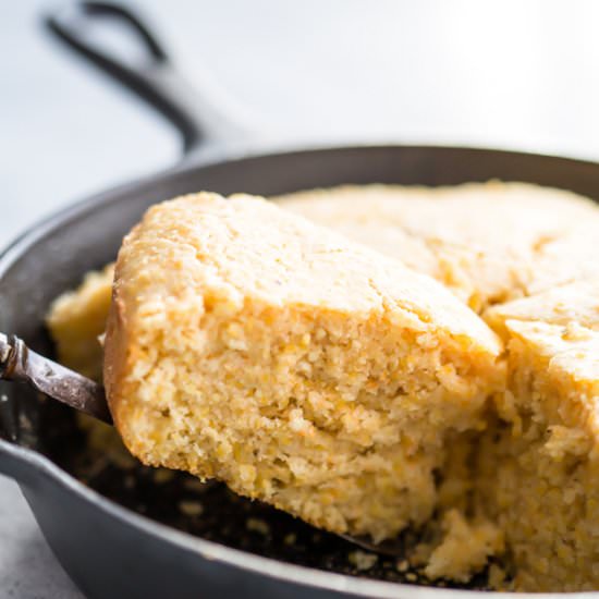 Vegan skillet cornbread