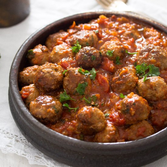 Albondigas – Spanish Meatballs