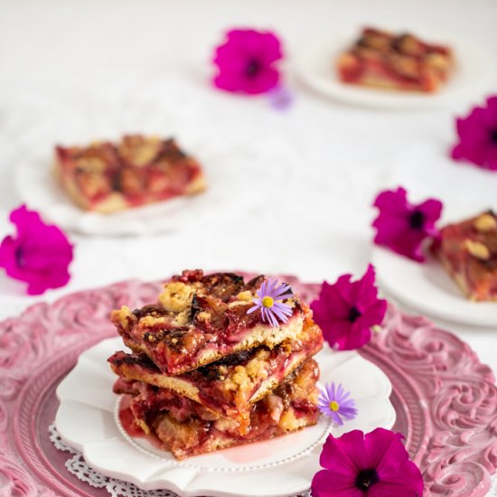 Plum Cake with Butter Crumble