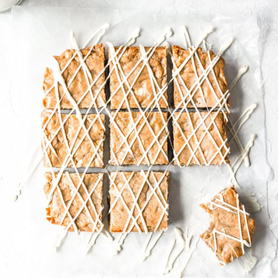 White chocolate chai blondies