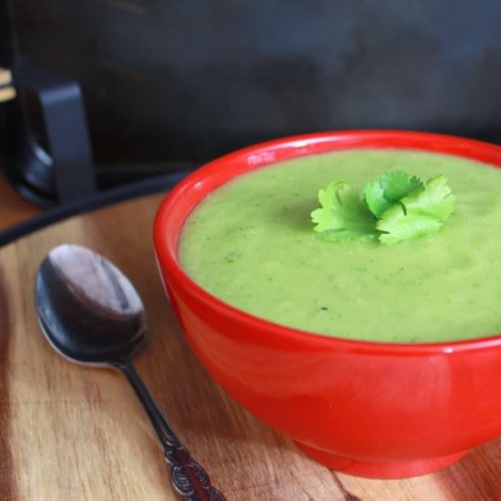 Chilled Cucumber Avocado Soup