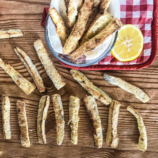 Garlic Parmesan Zucchini Fries