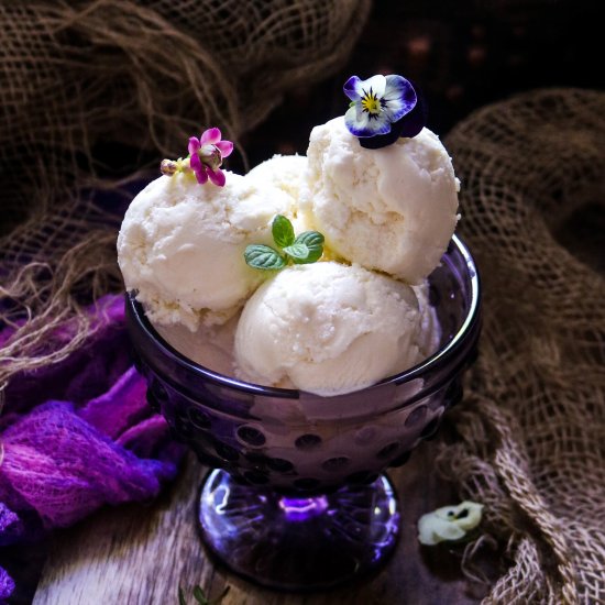 Creamy Yogurt Ice Cream