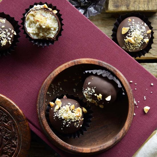 Low Carb Samoa Cookie Truffles