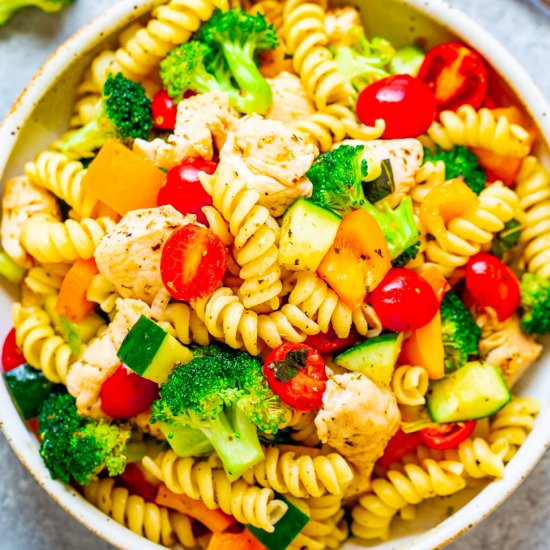 Skinny Italian Chicken Pasta Salad