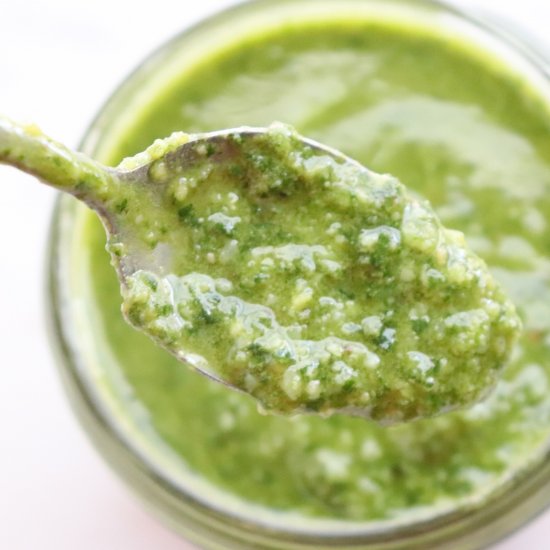 Basil, Spinach and Walnut Pesto