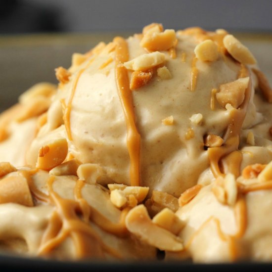 Peanut Butter Banana Ice Cream