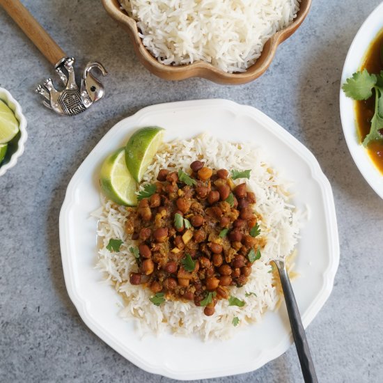 Kala Chana / Black Chickpea Curry