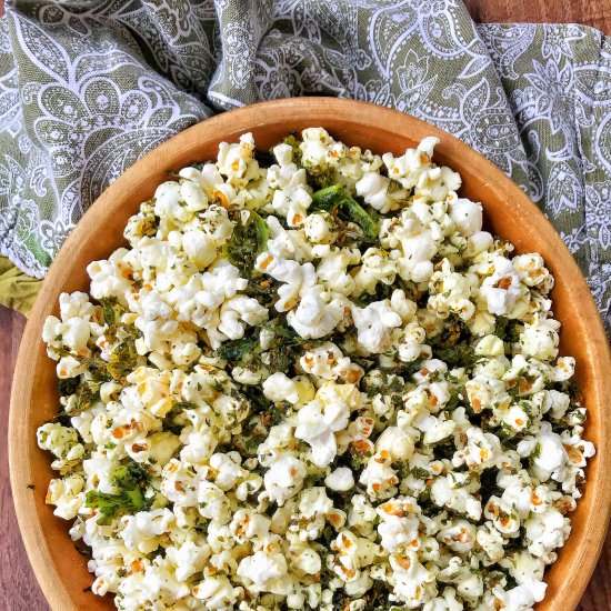 Crispy Kale Popcorn