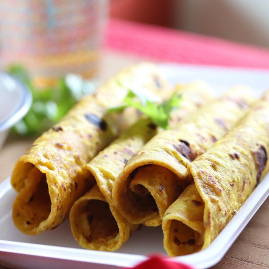 Ajwain Mixed Dal Parathas