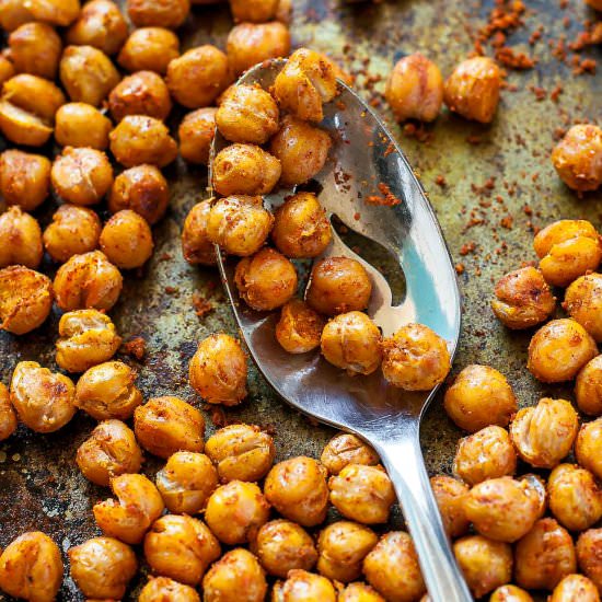 Roasted Shawarma Chickpeas