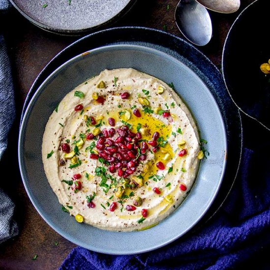 Hummus w/ Pomegranate & Pistachio