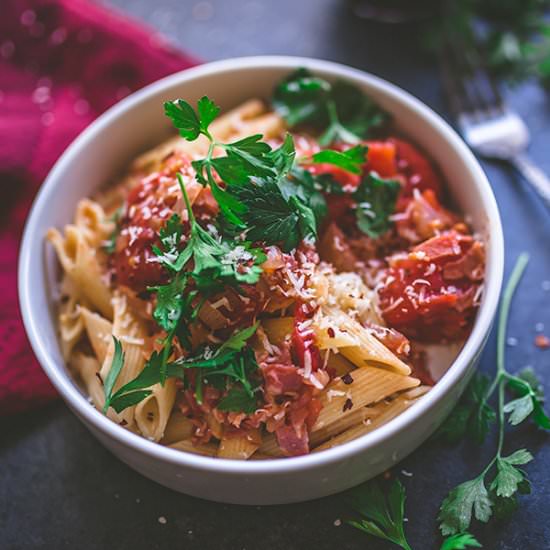 All’arrabbiata Pasta