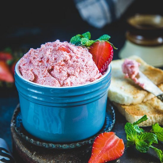 Fresh Strawberry Butter