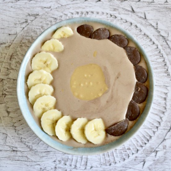 Peanut Butter Cup Smoothie Bowl