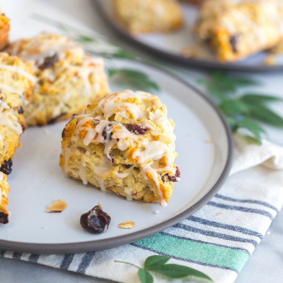 CHERRY ALMOND OAT SCONES