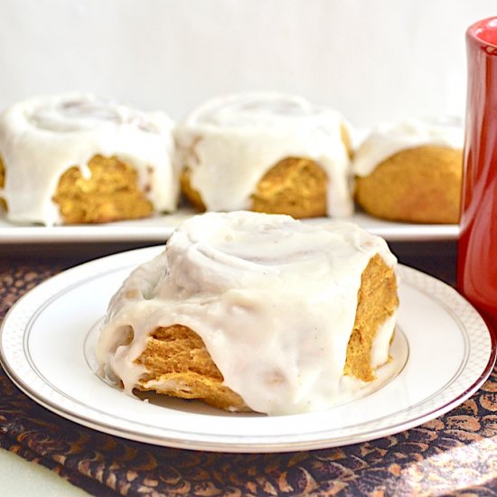 Pumpkin Spiced Cinnamon Rolls