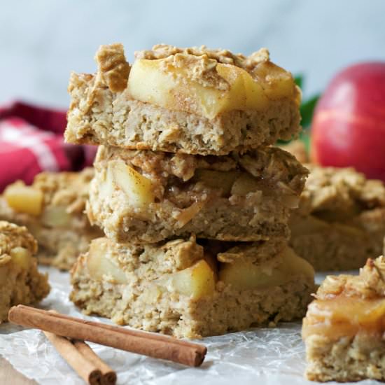 Apple Cinnamon Oatmeal Bars