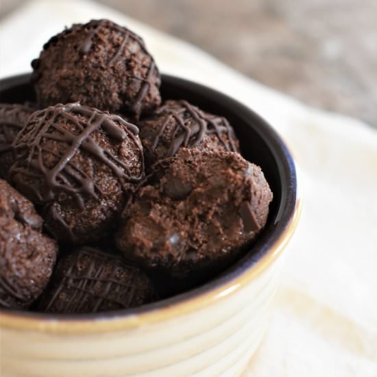 Double Chocolate Cookie Dough Bites