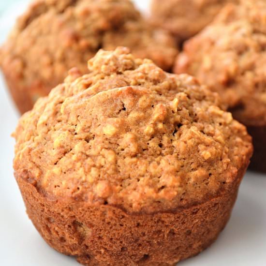 Healthy Oatmeal Muffins