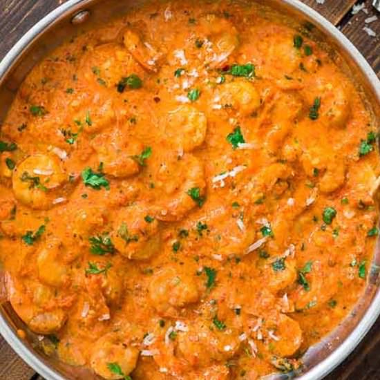 Shrimp in Roasted Pepper Sauce