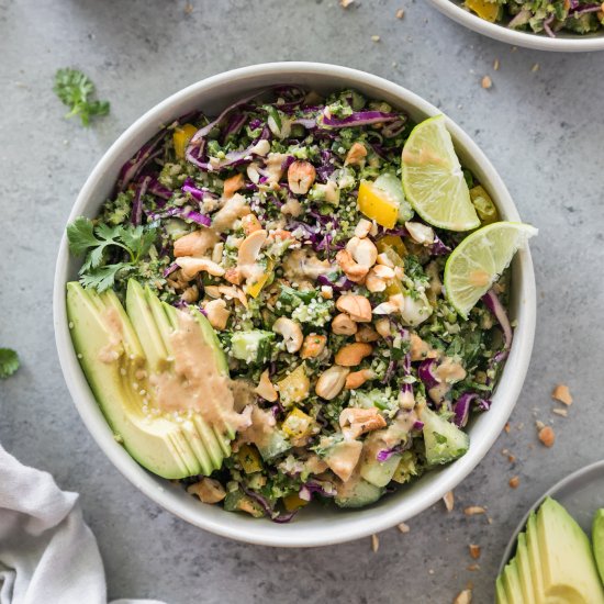 Crunchy Thai Cashew Salad