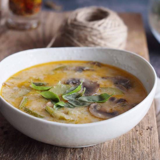 Coconut zucchini and mushroom soup