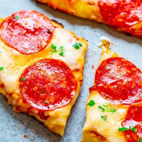 10-Minute Grilled Pepperoni Pizza