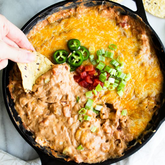 Easy Skillet Refried Bean Dip